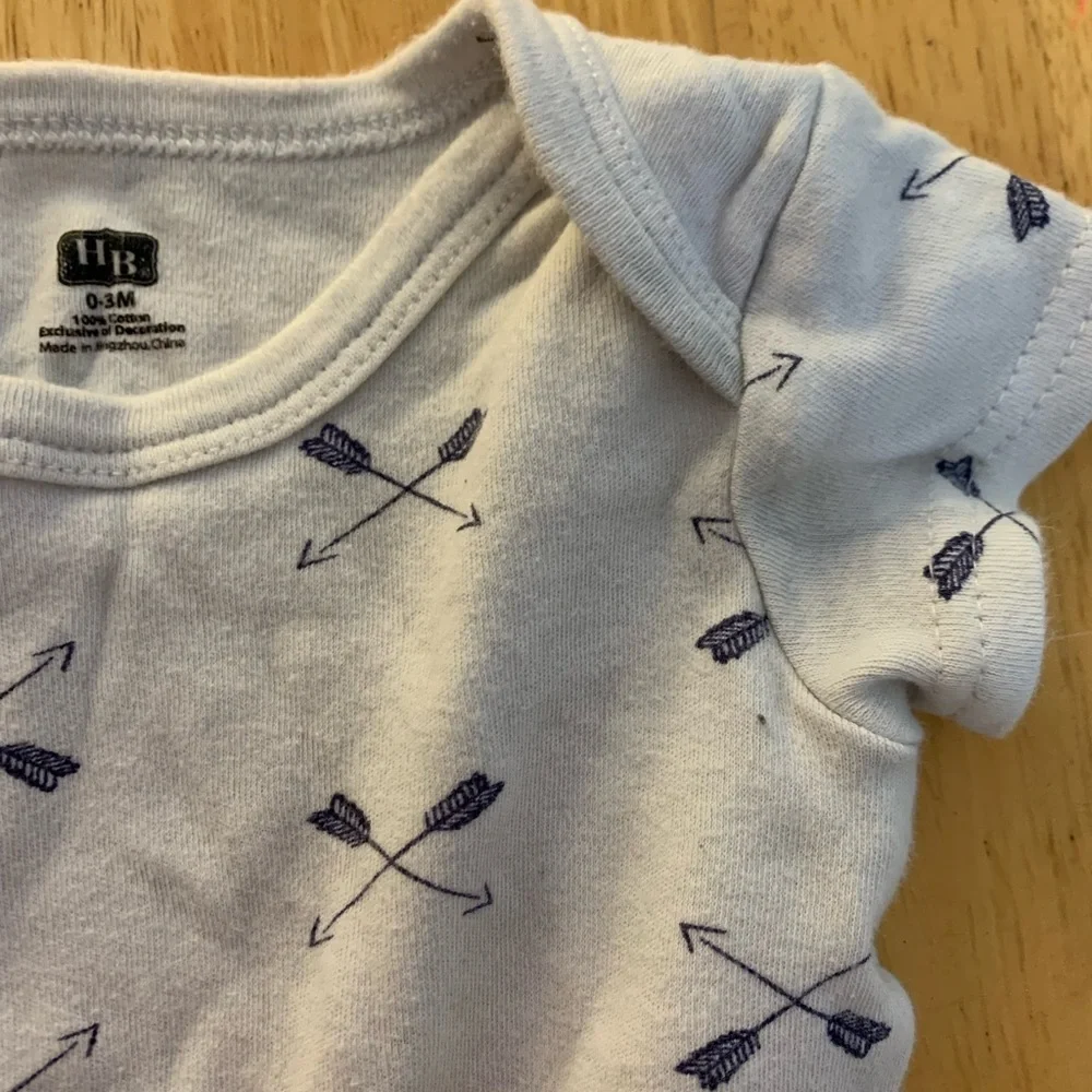 HB soft cotton onesie - Picture 4 of 4